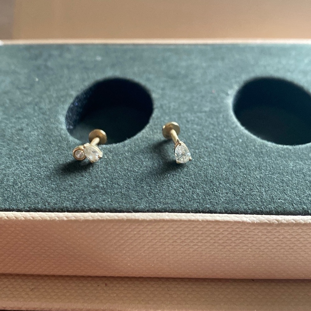 Idyl Marly and Suki Flat Back Earrings in 14K Yellow Gold